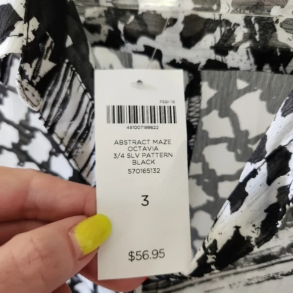 Chicos 3 Roll Tab Sleeve Button Front Blouse Semi Sheer Womens Size XL White NWT - Picture 5 of 8